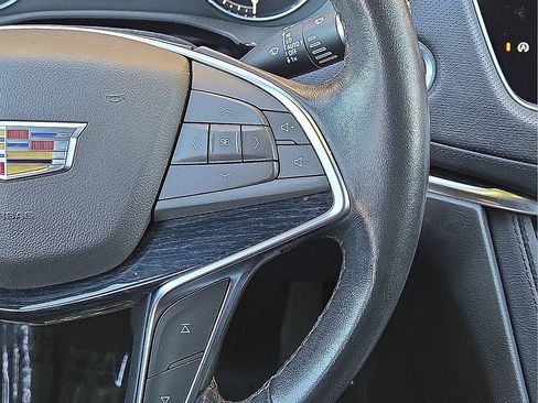 Used 2024 Cadillac XT5 Premium Luxury image 22