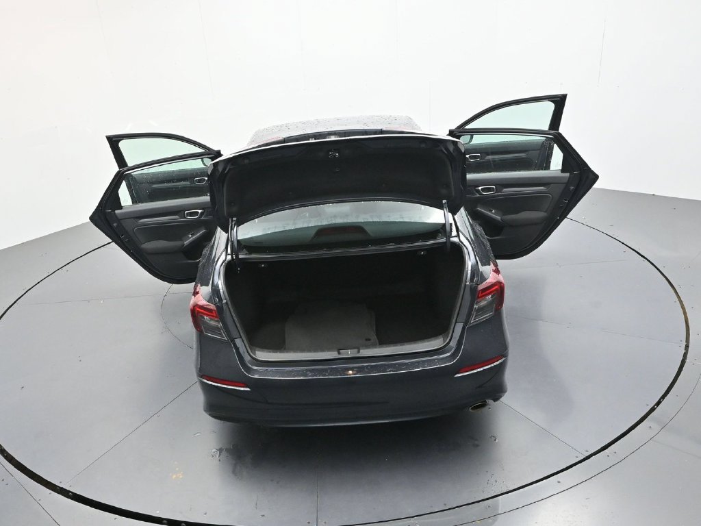 Used 2025 Honda Civic Sport image 30