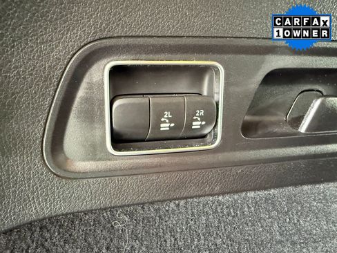 Certified 2025 Mercedes-Benz GLS 450 GLS 450 image 27