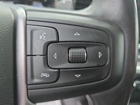 Used 2023 GMC Sierra 1500 SLT w/ SLT Premium Package AWD/4WD image 17