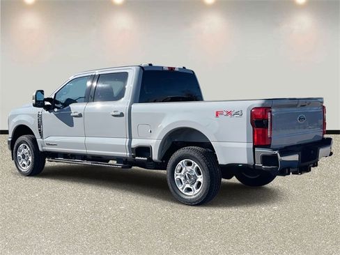 New 2026 Ford F250 XLT w/ XLT Premium Package image 7