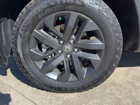 Certified 2025 Honda Ridgeline Sport image 7