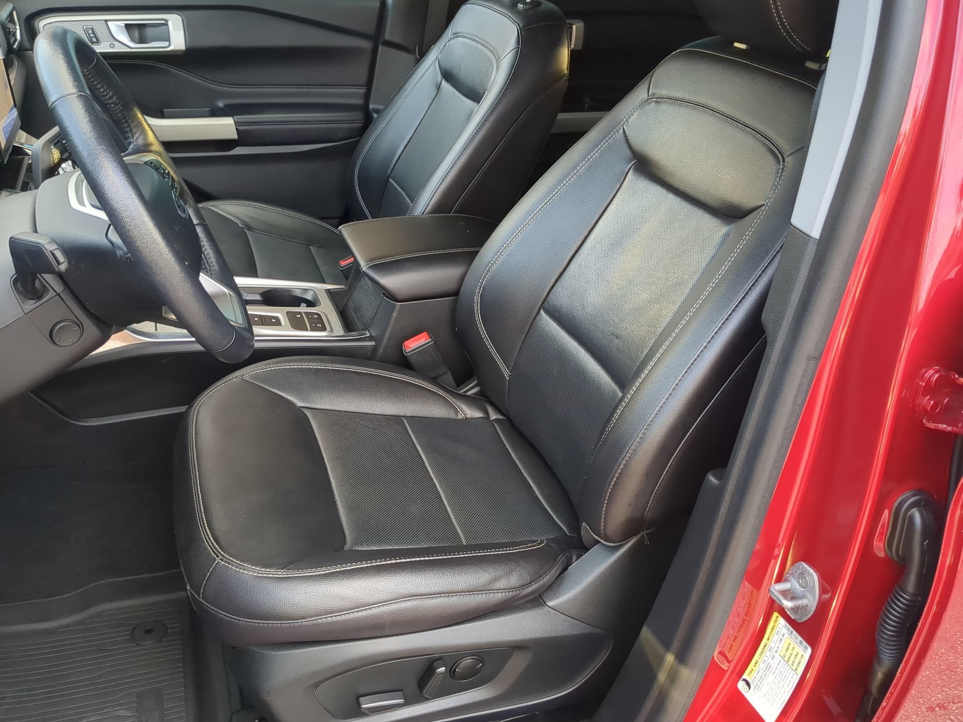 Certified 2022 Ford Explorer Limited RWD image 59
