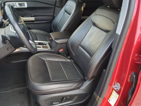 Certified 2022 Ford Explorer Limited w/ Equipment Group 301A RWD image 59
