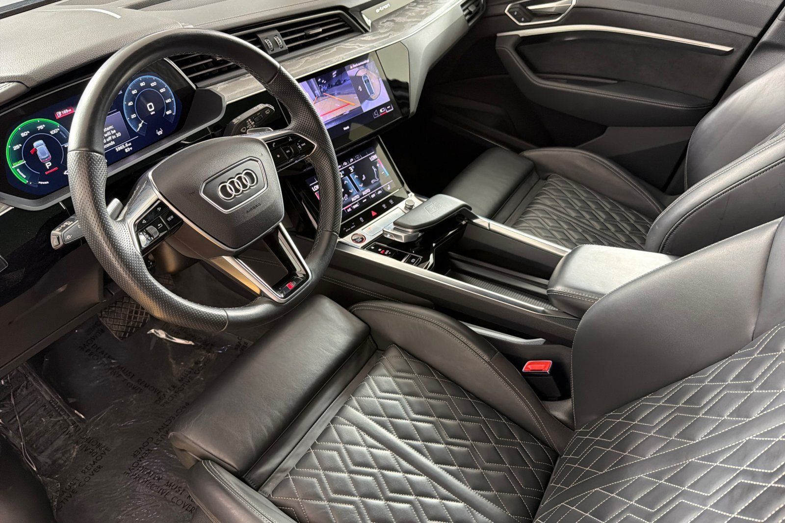 Used 2022 Audi e-tron S Premium Plus AWD/4WD image 9