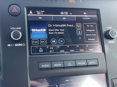 Used 2025 Subaru Outback AWD/4WD image 18