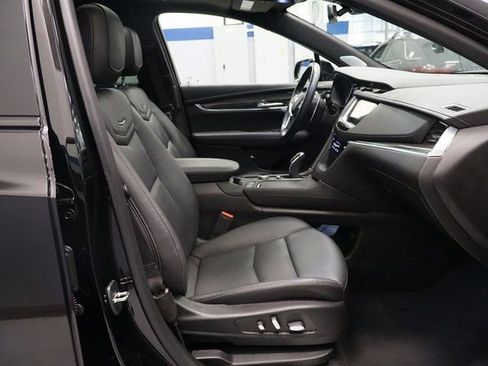 Certified 2023 Cadillac XT5 Sportv image 17