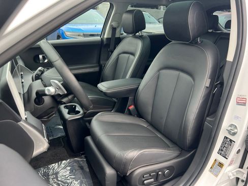 Used 2024 Hyundai Ioniq 5 Limited image 21