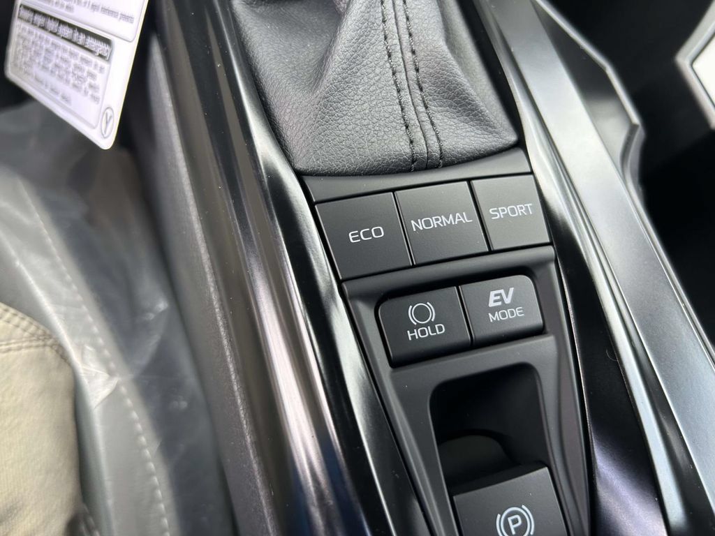 New 2026 Toyota Camry SE w/ Convenience Package FWD image 20