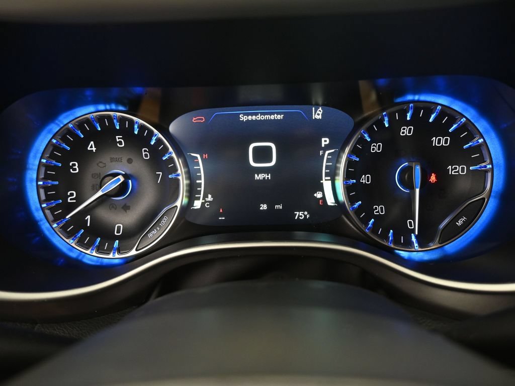 New 2026 Chrysler Pacifica Select FWD image 36
