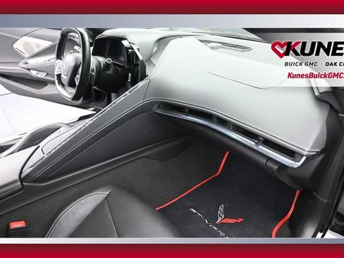 Used 2020 Chevrolet Corvette Stingray Preferred Conv w/ 2LT Preferred Equipment Group RWD image 25