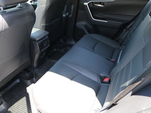 Used 2025 Toyota RAV4 XLE Premium w/ Weather Package AWD/4WD image 32