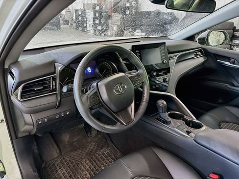 Used 2023 Toyota Camry SE AWD/4WD image 8