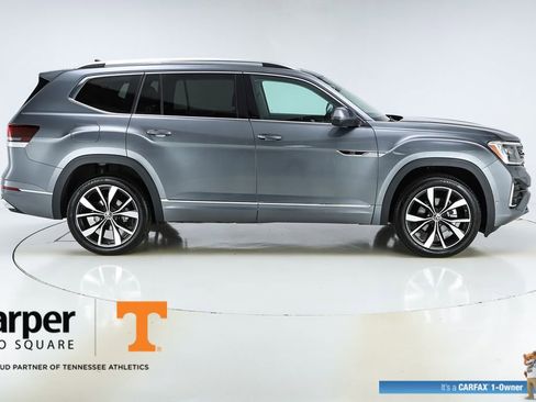 Used 2025 Volkswagen Atlas SEL Premium R-Line AWD/4WD image 10