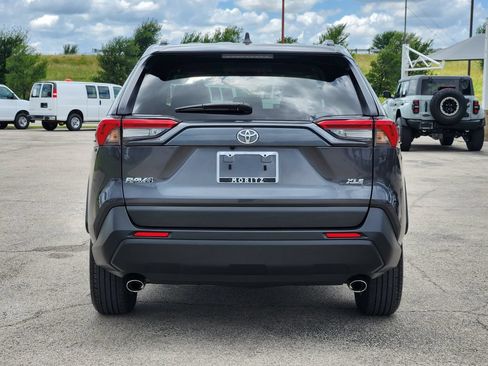 Used 2025 Toyota RAV4 XLE FWD image 6