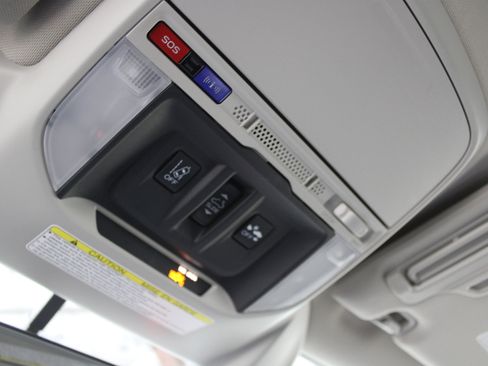 Used 2020 Subaru Forester Touring w/ Popular Package #2 image 19