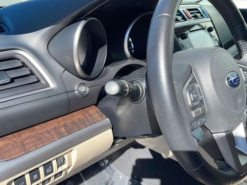 Used 2017 Subaru Outback 2.5i Limited image 28