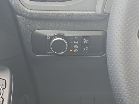 Used 2025 Ford Escape ST-Line image 26