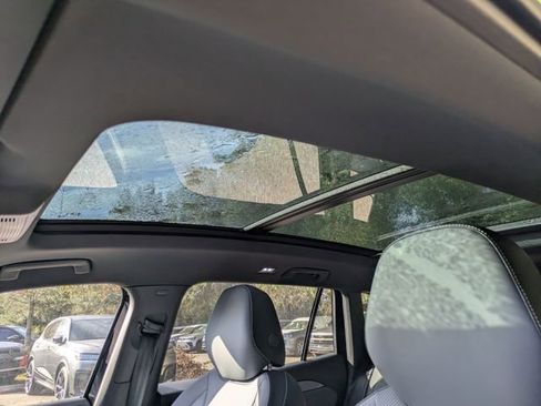 New 2026 Volkswagen Tiguan SE R-Line image 20