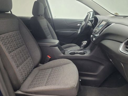 Used 2022 Chevrolet Equinox LT AWD/4WD image 21