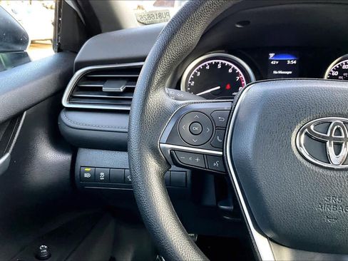 Used 2023 Toyota Camry LE image 22