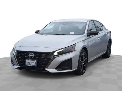 Used 2024 Nissan Altima 2.5 SR