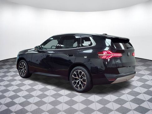 Used 2025 BMW X3 xDrive30i w/ Premium Package image 3