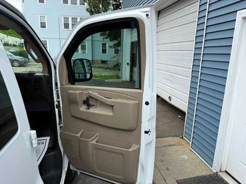 Used 2021 Chevrolet Express 2500 Extended w/ Driver Convenience Package RWD image 25