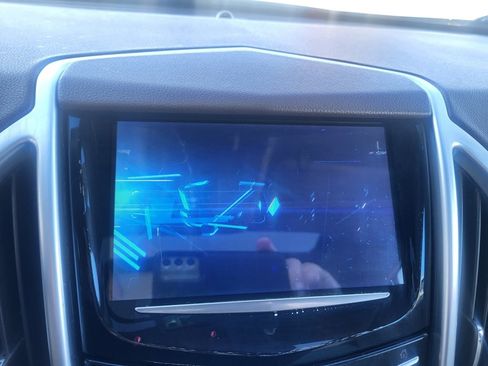 Used 2015 Cadillac SRX Premium image 19