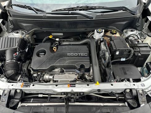 Used 2019 Chevrolet Equinox LT FWD image 14