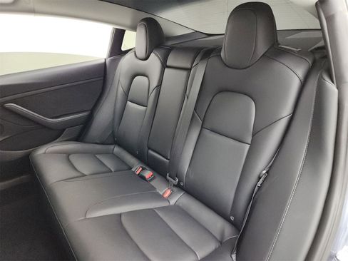 Used 2023 Tesla Model 3 Performance image 27