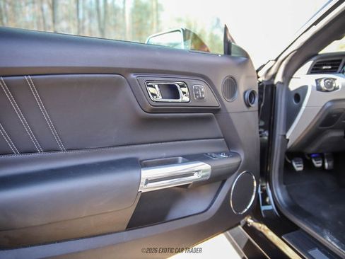 Used 2017 Ford Mustang GT Premium w/ Equipment Group 401A image 39