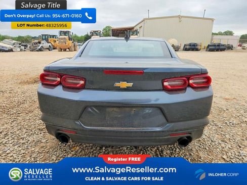 Used 2019 Chevrolet Camaro LT image 8