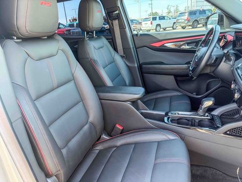 Used 2024 Chevrolet TrailBlazer RS w/ Driver Confidence Package FWD image 33