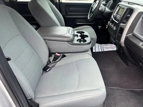 Used 2018 RAM 1500 Express w/ Express Value Package AWD/4WD image 16