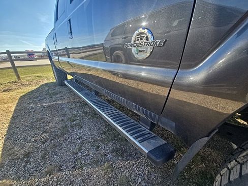 Used 2016 Ford F350 4x4 Crew Cab Super Duty image 6