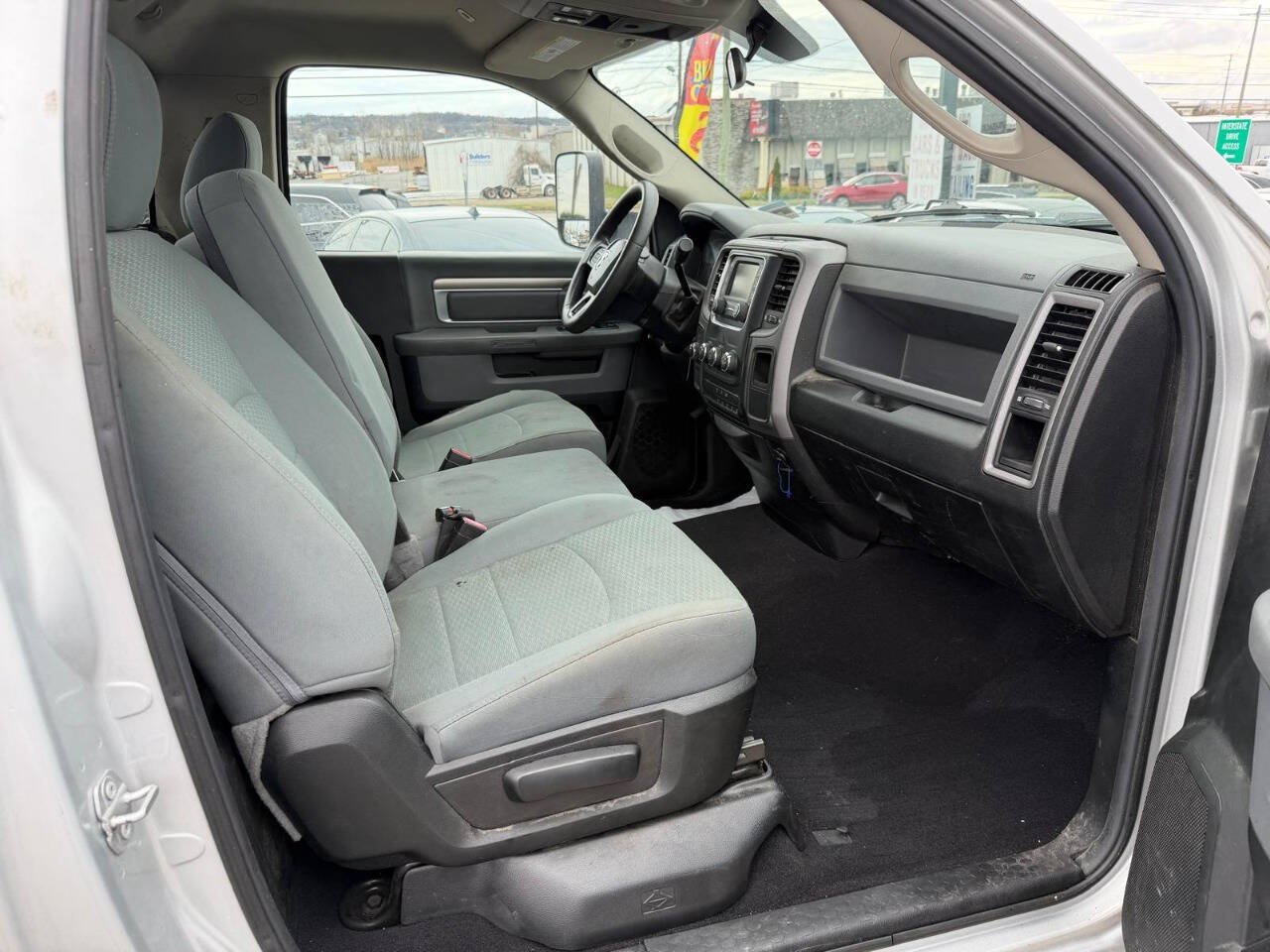 Used 2018 RAM 3500 Tradesman w/ Power & Remote Entry Group AWD/4WD image 15