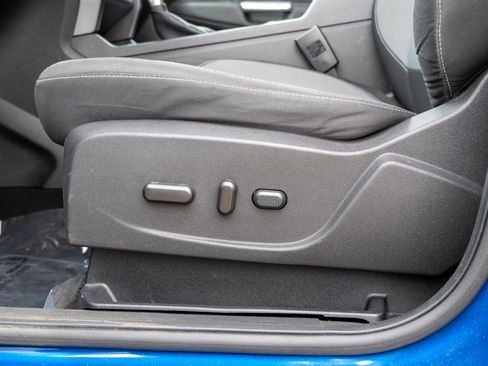 Used 2017 Ford Escape SE w/ Equipment Group 201A image 28