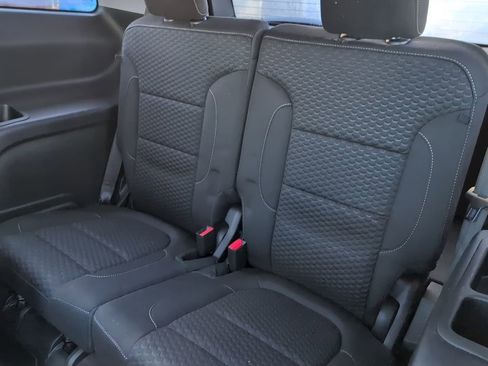 Used 2018 GMC Acadia SLE w/ Driver Alert Package I image 28