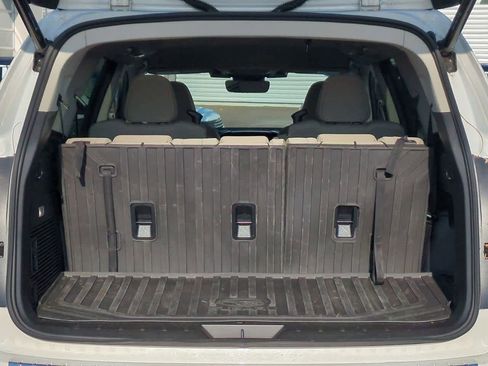 Certified 2025 Subaru Ascent Premium w/ Premium Package image 33