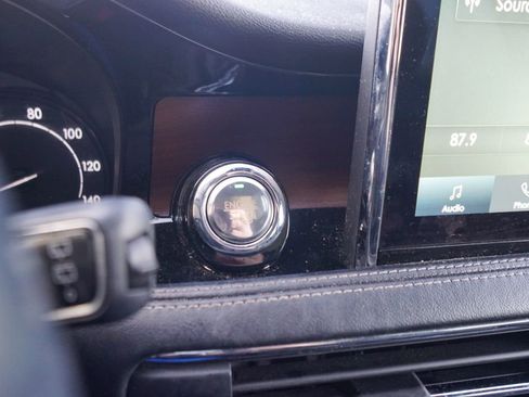 Used 2020 Lincoln Corsair Reserve w/ Elements Package image 23