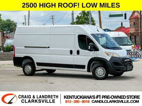 Used 2023 RAM ProMaster 2500 FWD image 1