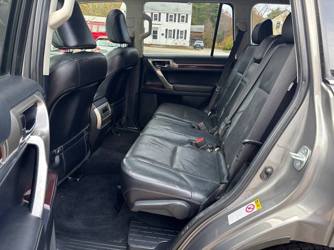 Used 2014 Lexus GX 460 image 13