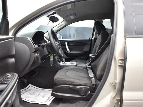 Used 2012 GMC Acadia SL FWD image 14