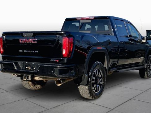 Used 2021 GMC Sierra 2500 AT4 w/ AT4 Premium Plus Package image 13