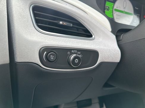 Used 2017 Chevrolet Bolt LT image 16