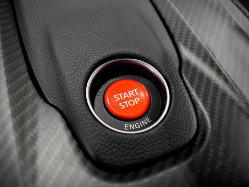 Used 2009 Nissan GT-R Premium AWD/4WD image 28