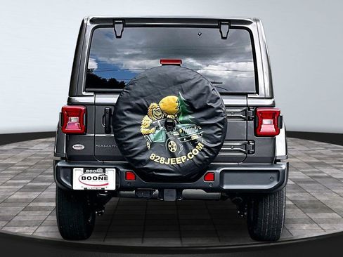New 2026 Jeep Wrangler Unlimited Sahara AWD/4WD image 5