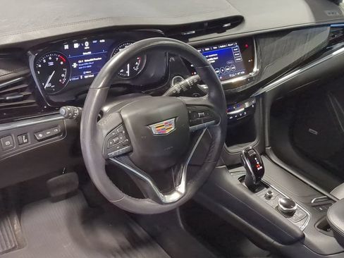 Used 2024 Cadillac XT6 Premium Luxury w/ Technology Package AWD/4WD image 12