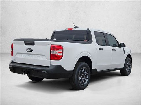 New 2025 Ford Maverick XLT w/ XLT Luxury Package FWD image 2